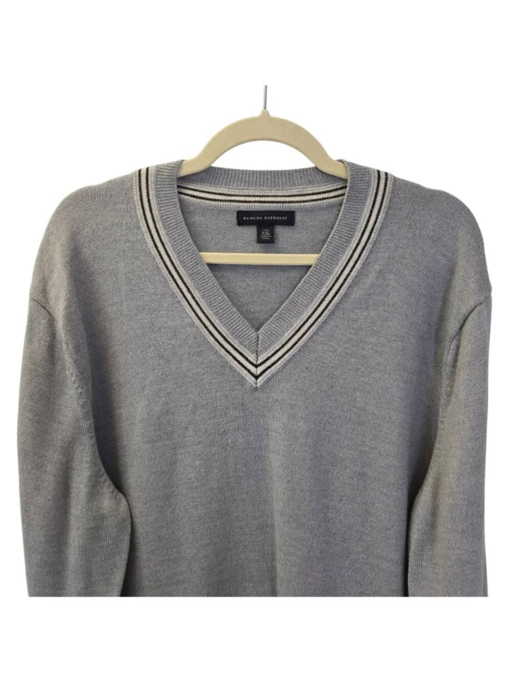 Banana Republic Merino Wool Blend V-Neck Sweater Size XXL Tall